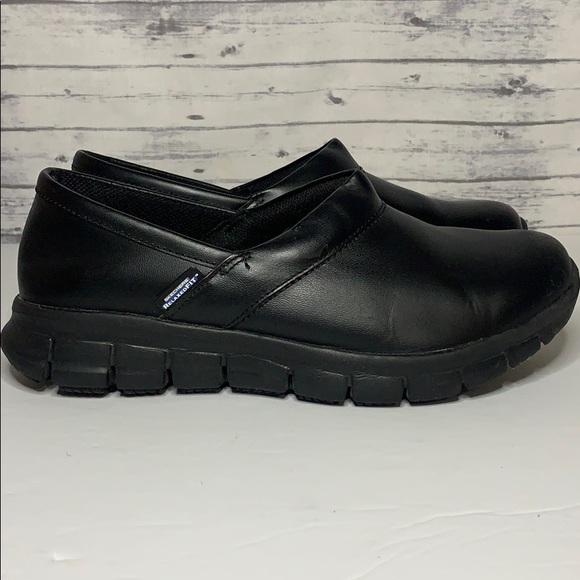 skechers clogs memory foam